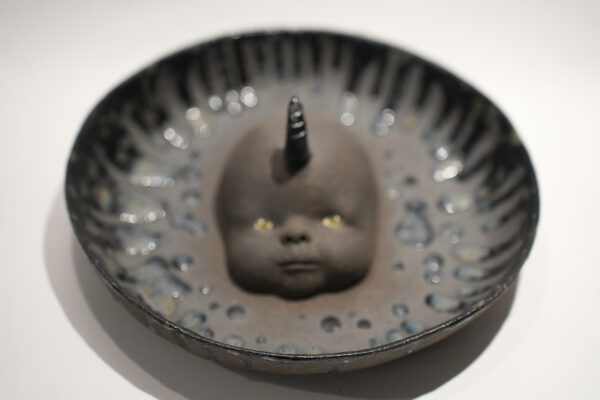 Unicorn Baby Ceramic Decorative Plate - Imagen 2